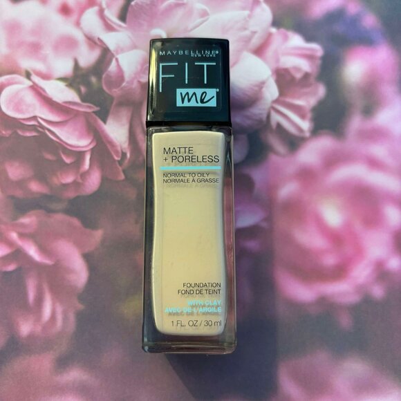 Maybelline Fit Me Matte + Poreless Normal to Oily Skin Foundation #110 Porcelain - Picture 6 of 6